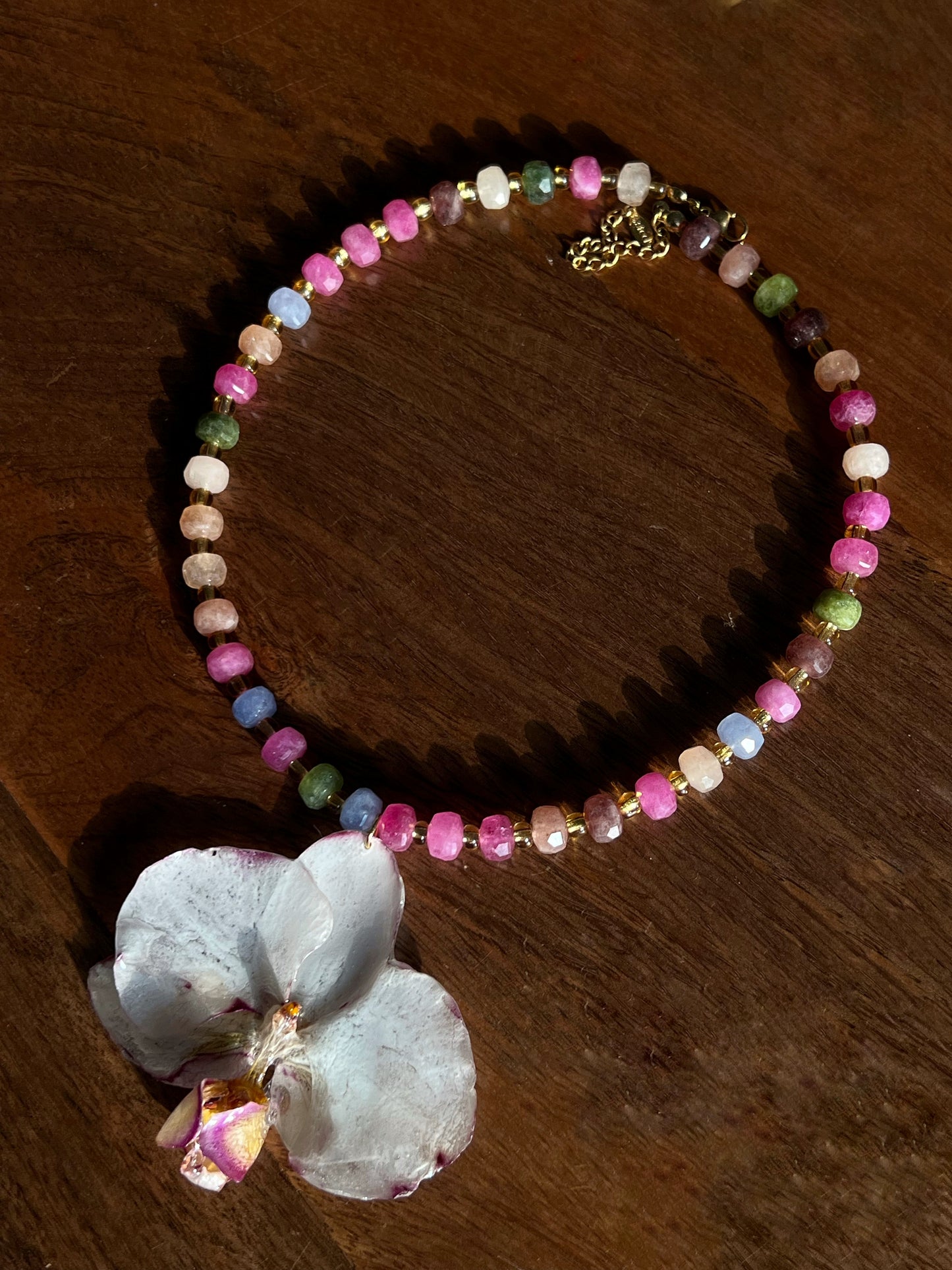 Collier. Erédia