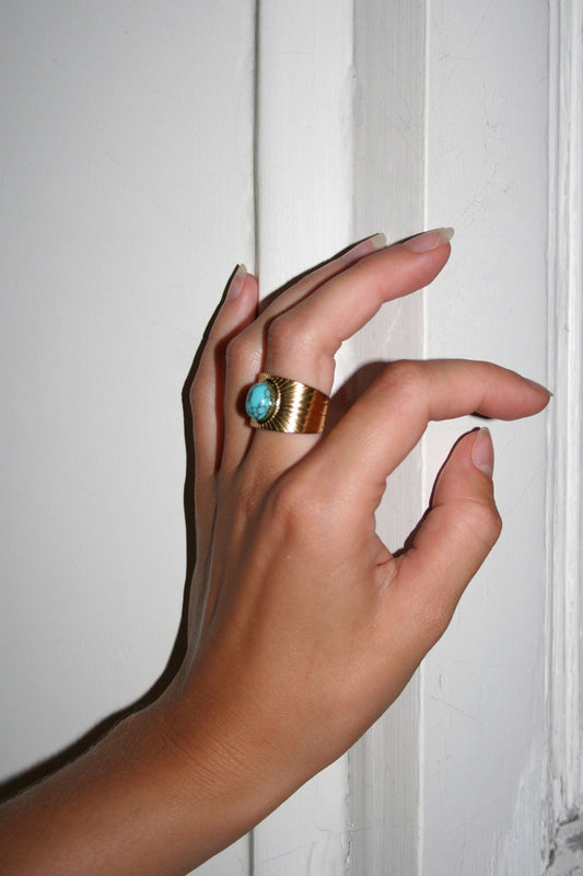 Bague. Adeline